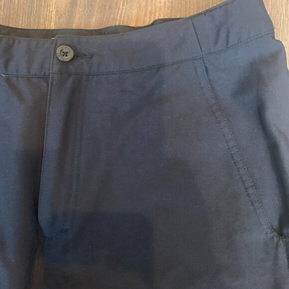 Royal Robbins Shorts Women's Size 8 - Picture 2 of 7